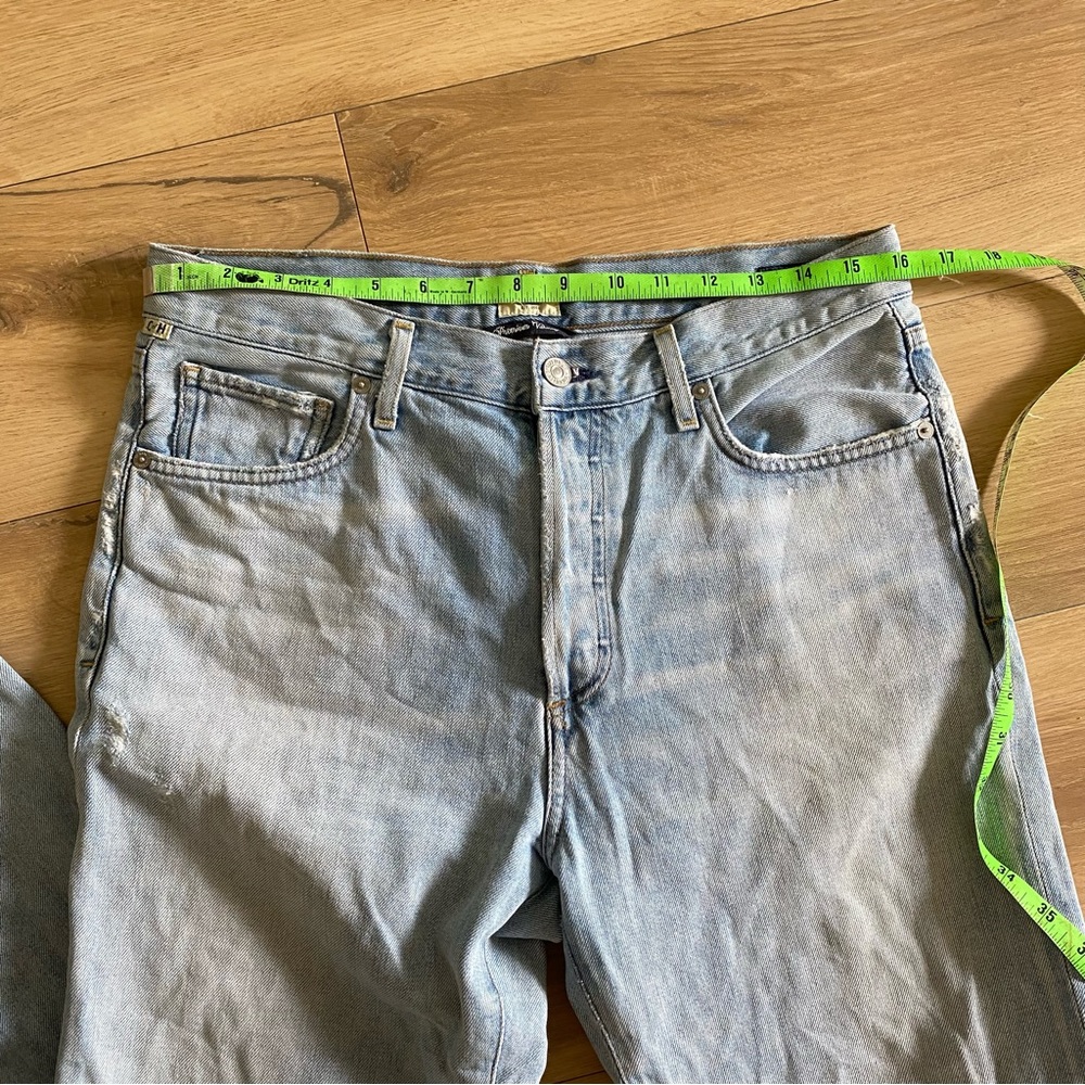 Citizens of Humanity McKenzie curved straight leg light wash distressed jeans 28 - Picture 6 of 11